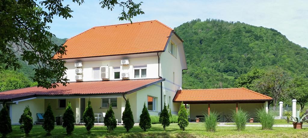 Apartments Volce トールミン エクステリア 写真